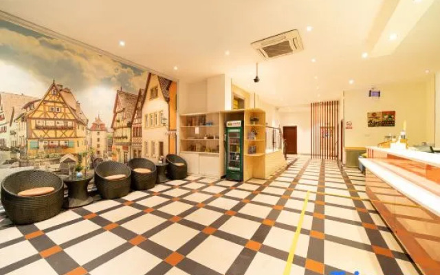7 Days Inn Maoming Gaozhou West Gaoliang Road Branch