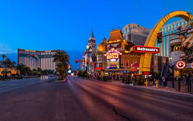 best rated hotel casino in las vegas