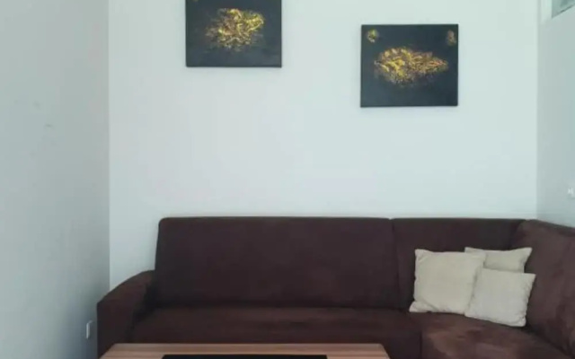 Apartment HAL