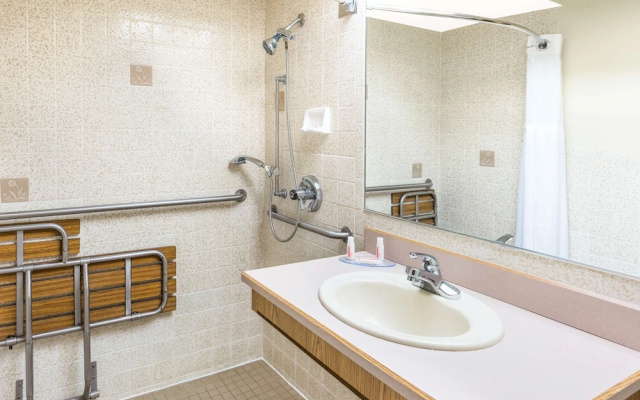 Best Western Black Bear Inn