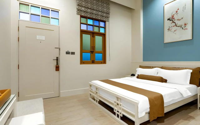 O'nya Phuket Hotel