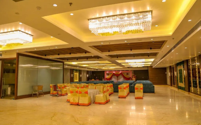 Four Leaf Hotel