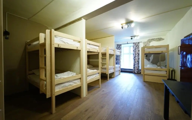 The Monks Bunk Hostel & Bar