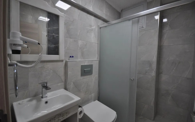 Ege Otel