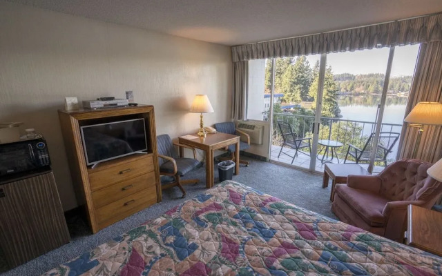 Flagship Inn