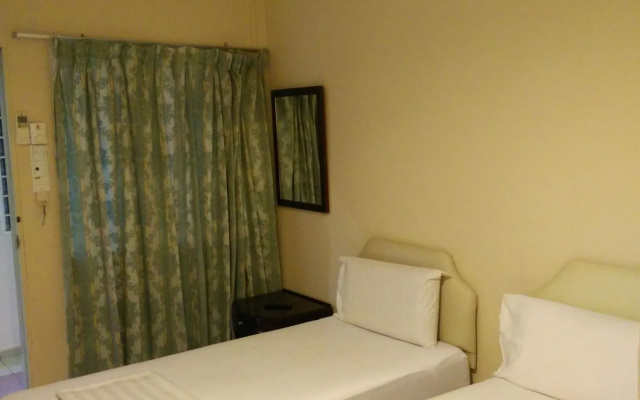 Kota Lodge Hotel