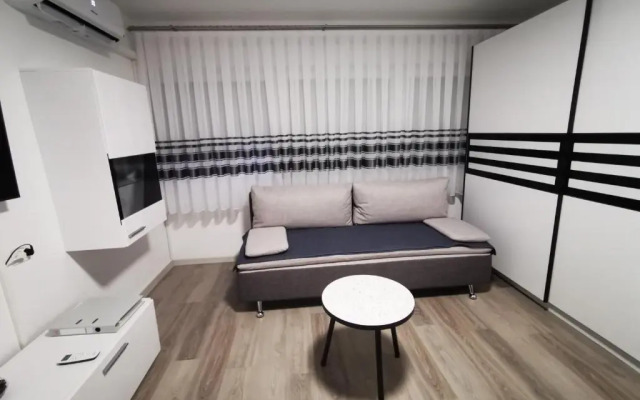 Ema Studio Apartman