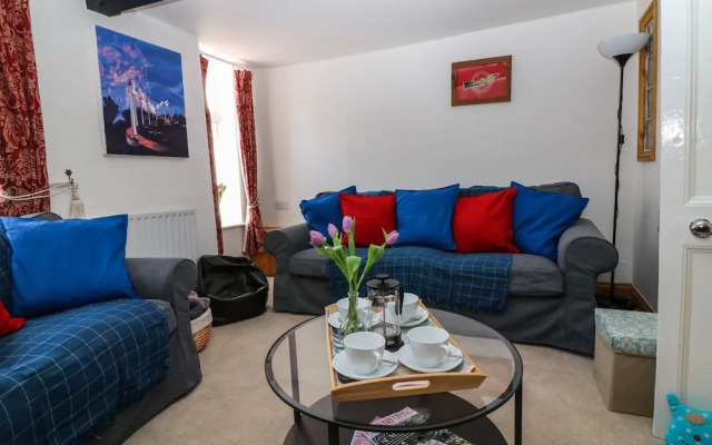 Medland, Newton Abbot