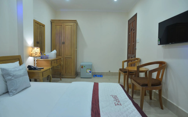 Atana Airport Hotel