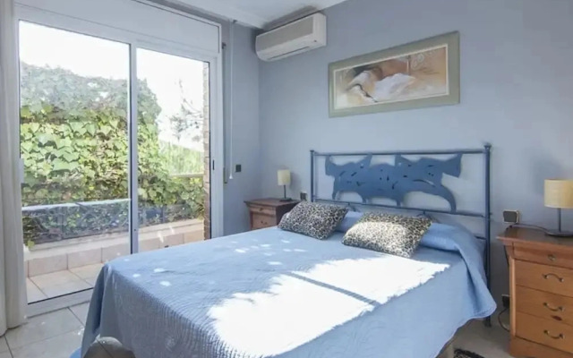 Th103 Villa Espaciosa con Piscina Privada y Jard n