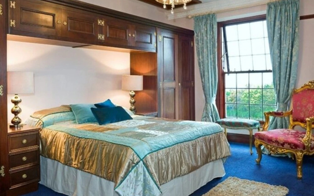 Redhill House Boutique Hotel