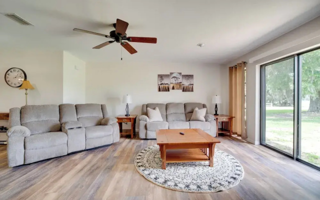 Walk to Lake: Geataway w/ Yard in Inverness