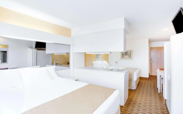 SureStay Hotel by Best Western Christiansburg Blacksburg