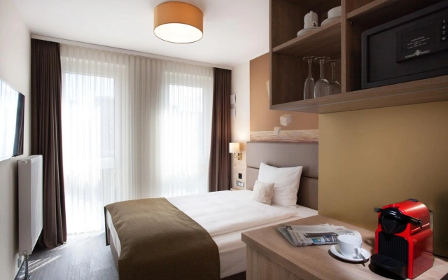 STAY! Hotel Boardinghouse