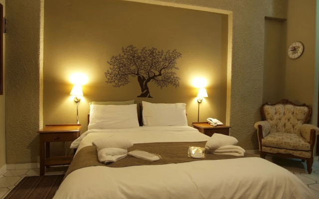 Kleopatra Traditional Hotel