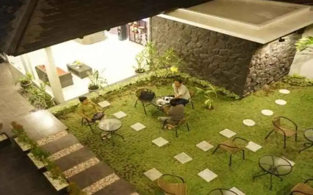 Hotel Lotus Cirebon