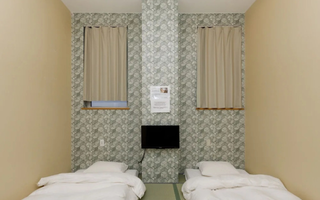 Iyasu Hostel Higashikawa