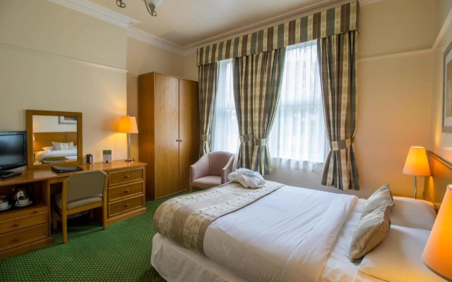 A Park View Hotel