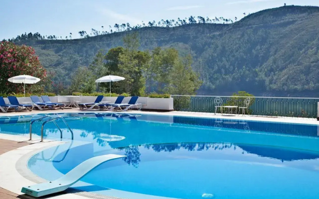 Lago Azul Eco Hotel