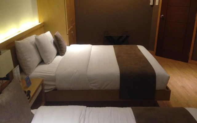 iCove Beach Hotel