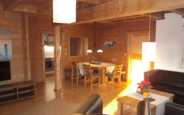 Blockhaus Familie Raidl