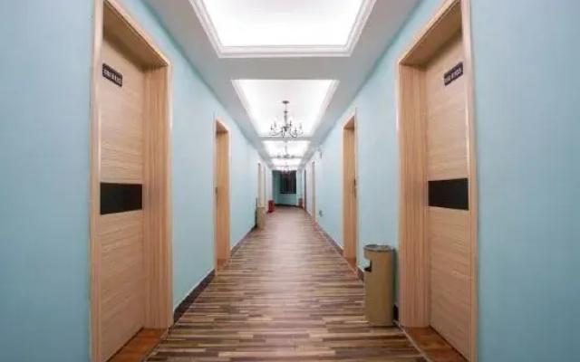 U Mi Hotel