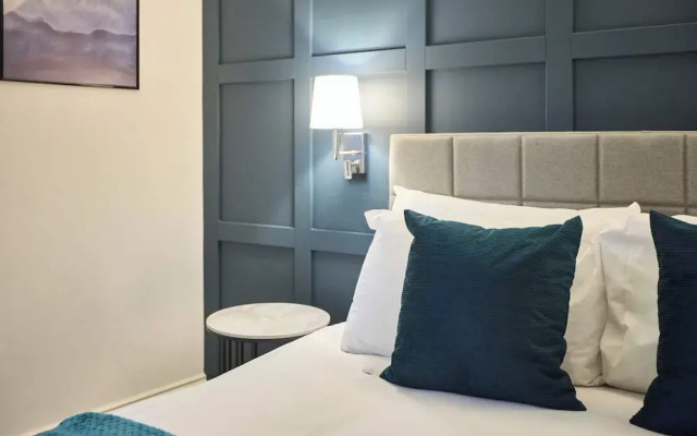 Host Stay The Langley Hotel Apartment 11