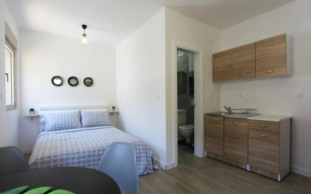 Studio 32 in Becici