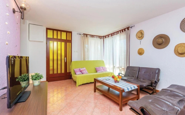 Amazing Home in Krk With Wifi and 3 Bedrooms