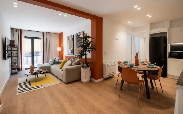 LIV - Upscale Athenian Apartment 3A