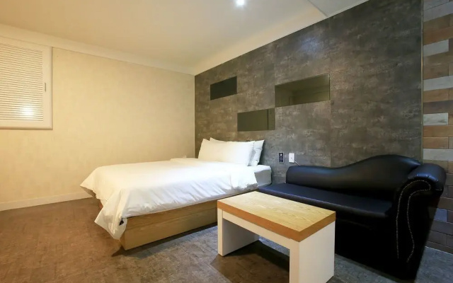 Gimpo Bellucci Motel