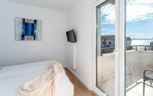 Luxury Villa Lucas with heated pool, whirlpool, sauna, 14 pax
