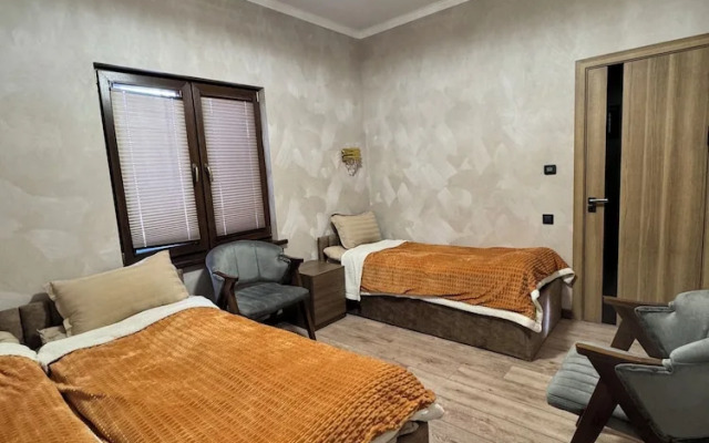 Guest House Mountine Paradise