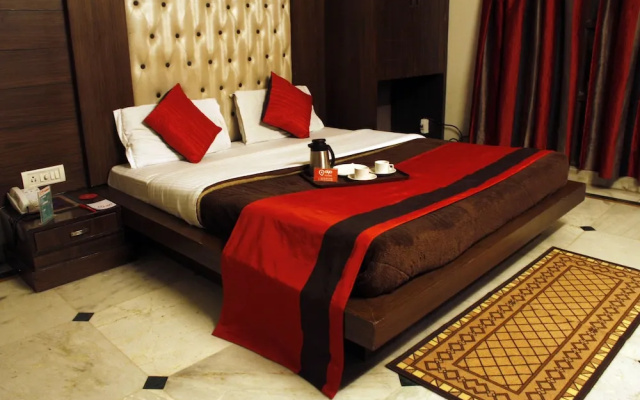 OYO 497 Hotel Welcome Palace
