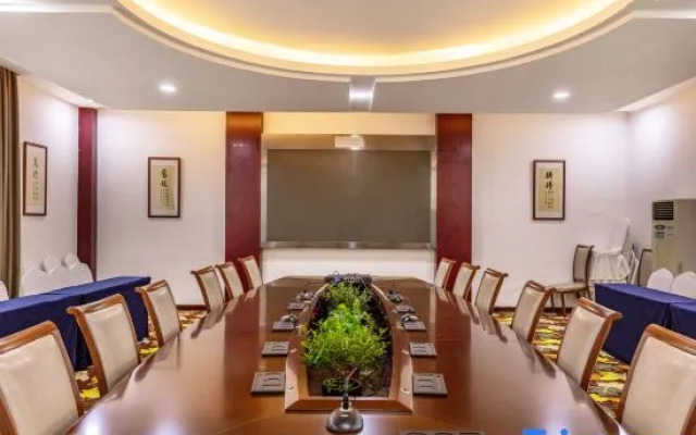 Guifei Hotel（Huangguoshu Airport Store）