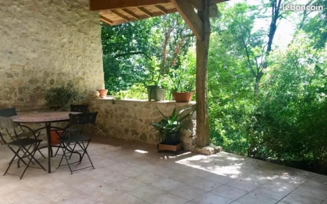 CHEZ SOPHIE -Chambres d’hotes, Gite et Gite équestre