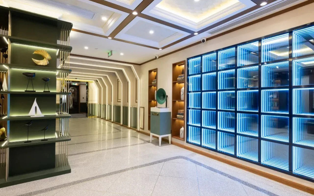 Nostalgia S Hotel(Beijing National Convention Center)