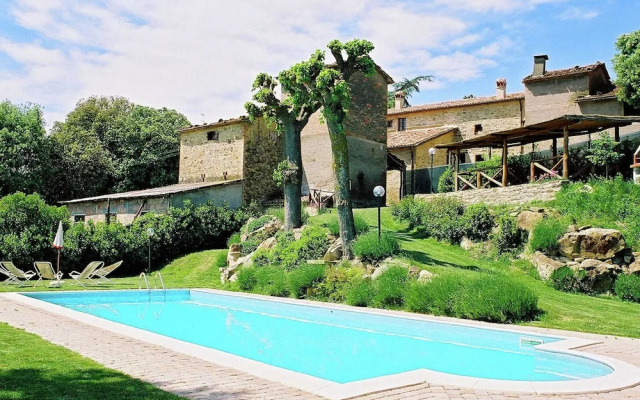 Modern Holiday Home in Monte Santa Maria Tiberina