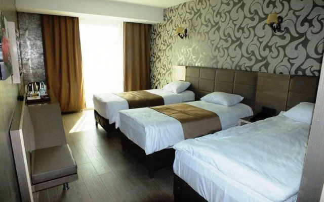 Colonia Park Hotel