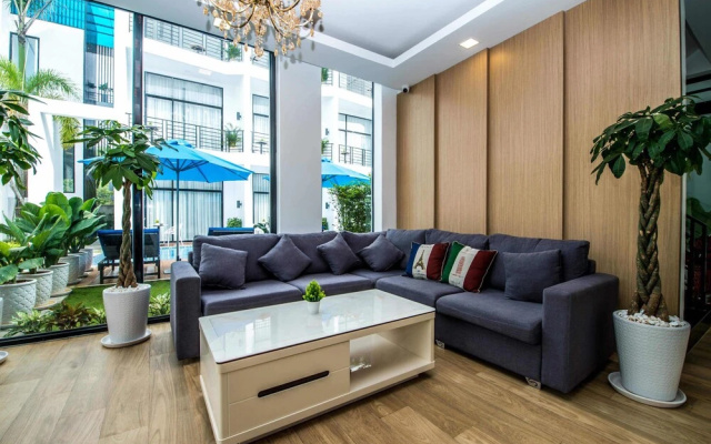 NALY Boutique Hotel