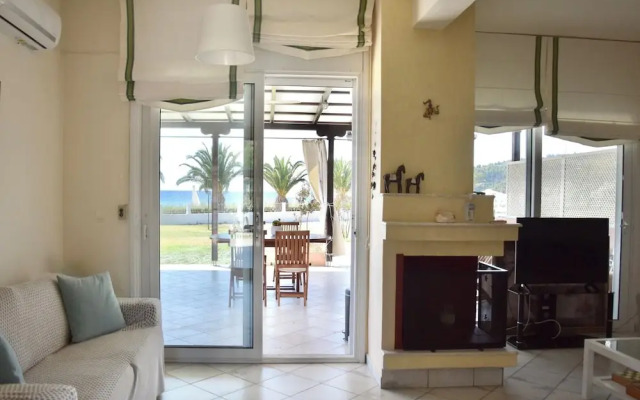 Stunning Beachfront Villa for Rent