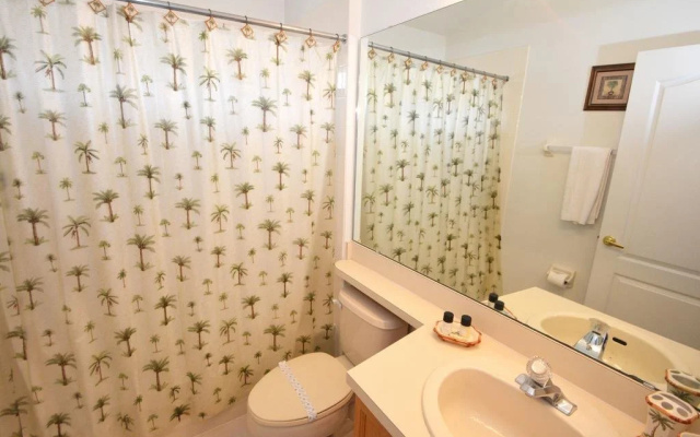 15405BVD Bay Vista Place 3 Br villa by RedAwning