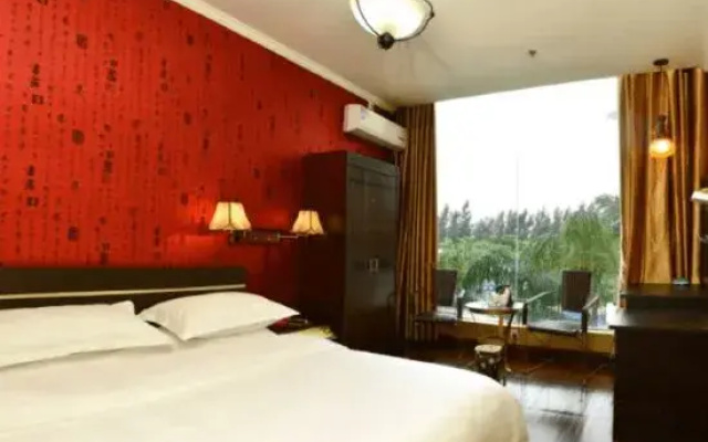 Huaxia Hotel