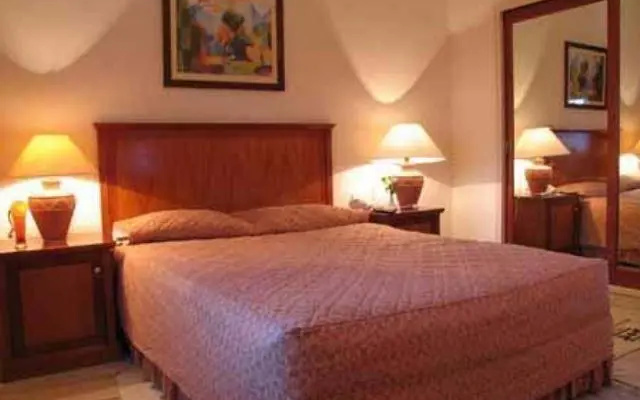 Poinciana Sharm Resort & Apartments