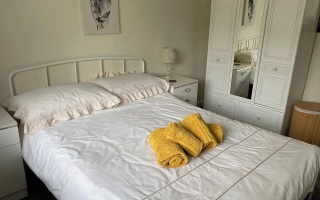 Cozy Dog Friendly Cottage Near Bridlington