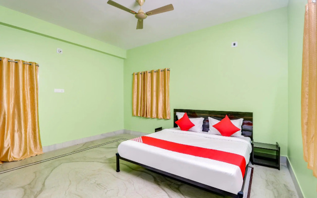 M Palace by OYO Rooms