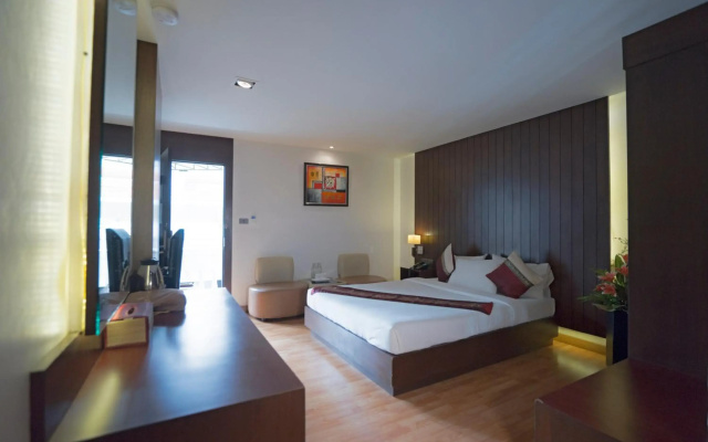 Kiss Gardenhome Chic Hotel