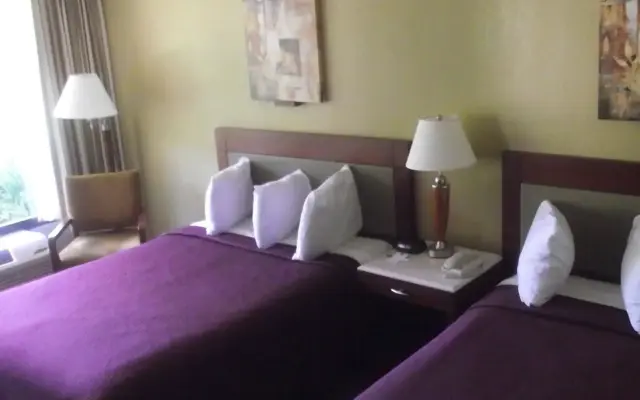 Hotel Francis