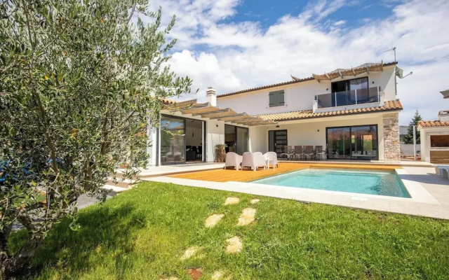 Villa Angelica