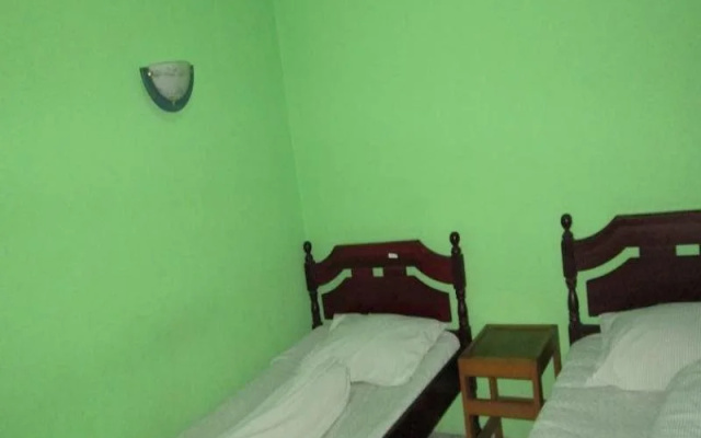 Sinar Lumayan Syariah Hotel(Hotel Sinar Lumayan Syariah)